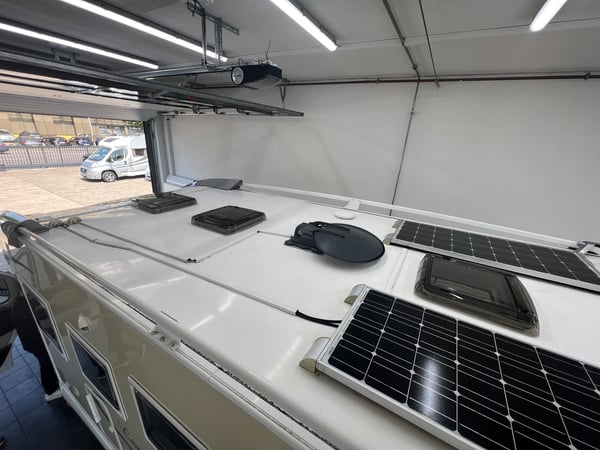 Wohnmobil Keramikversiegelung 19 Wohnmobil Zustand (nach der Keramik-Versiegelung)